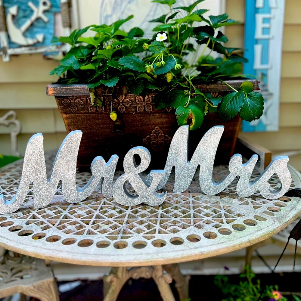 Mr & Mrs glitter sign for sweetheart table wedding decor silver